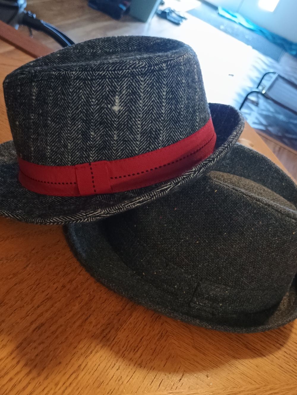 TWO INFANT SZ 12 / 24 MONTH FEDORA (Gray/Black Tweed)